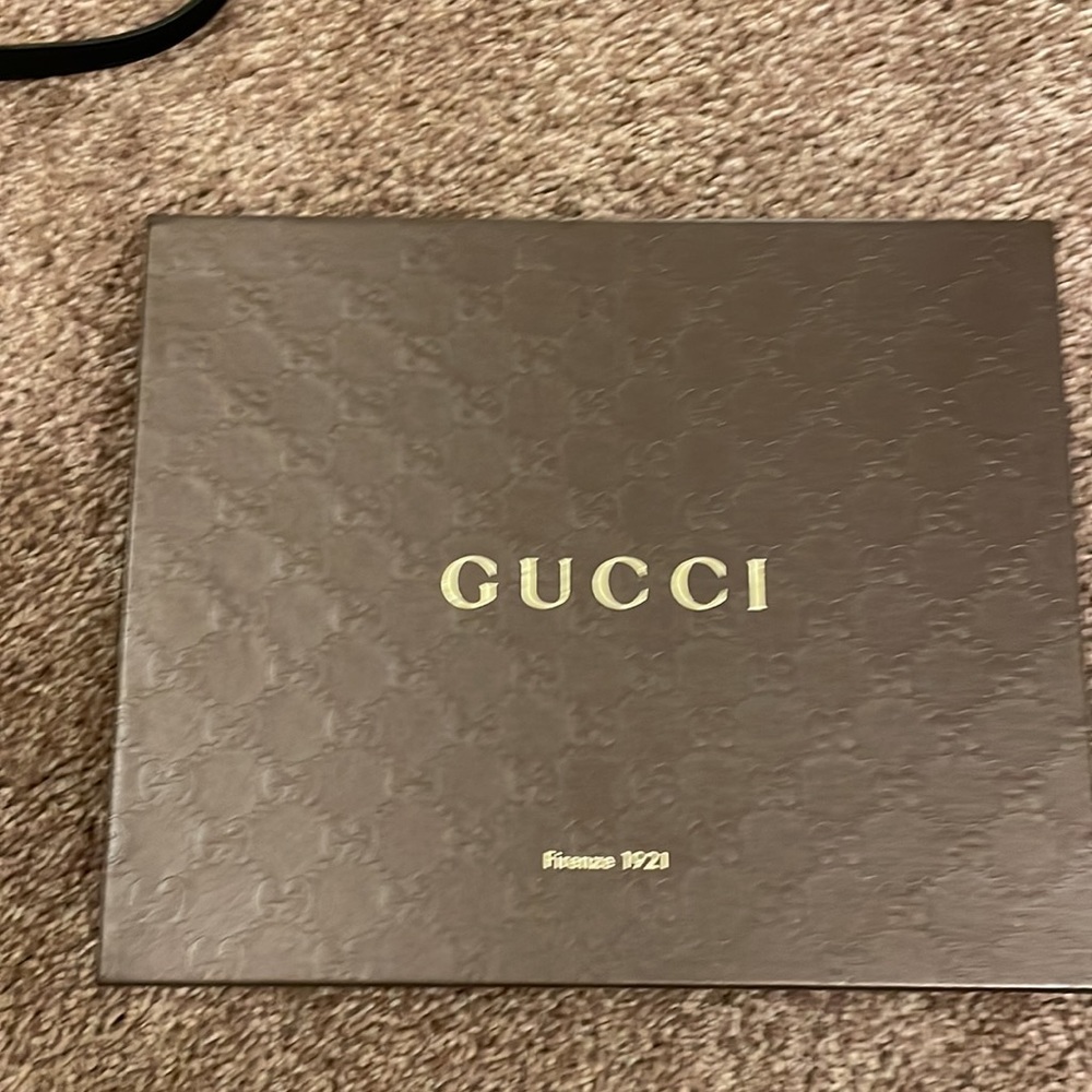 Gucci black leather crossbody - Picture 8 of 14